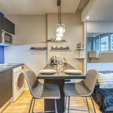 R'apparts Le Luxury N6 *